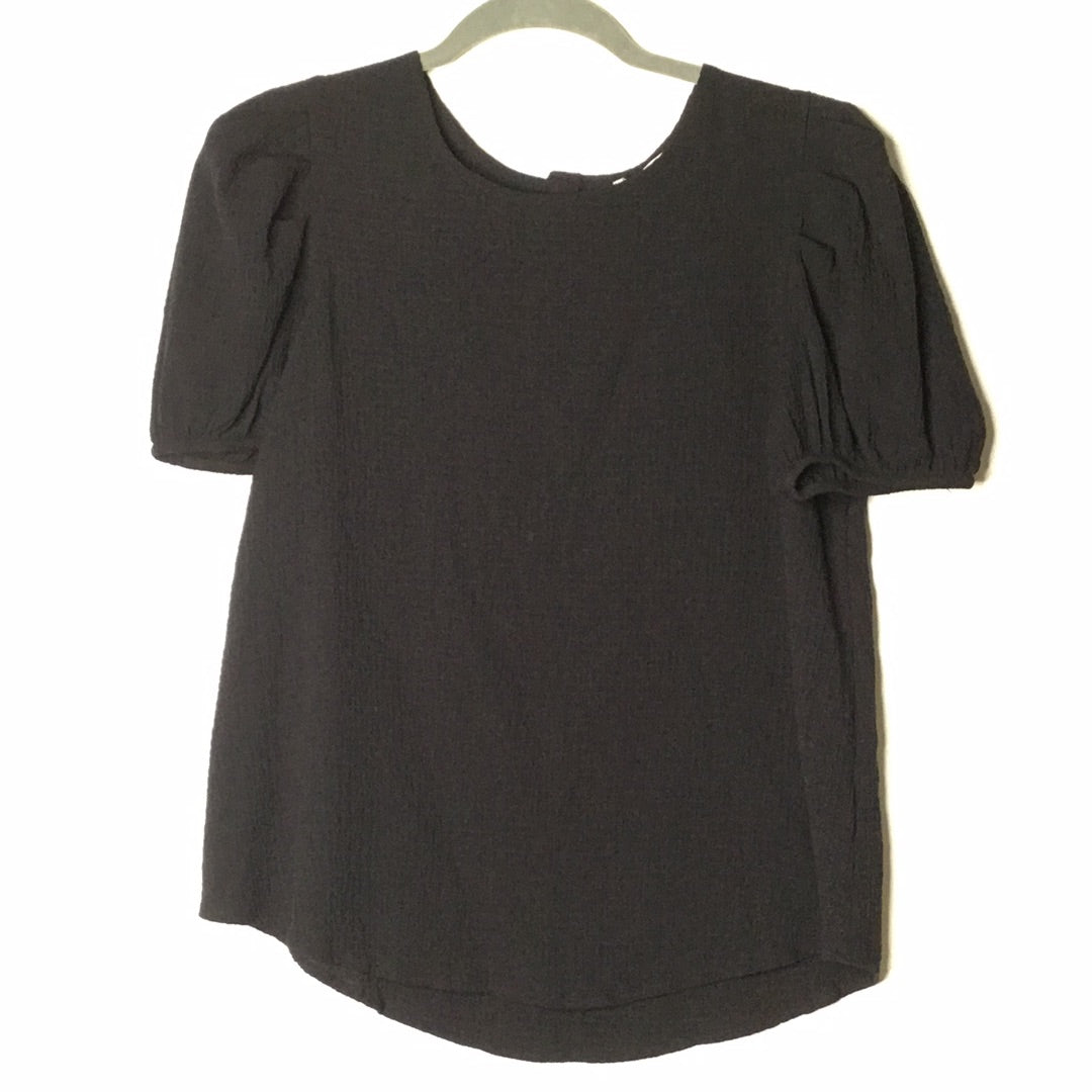 On the Edge Top-W Top-Graceful & Chic Boutique, Family Clothing Store in Waxahachie, Texas