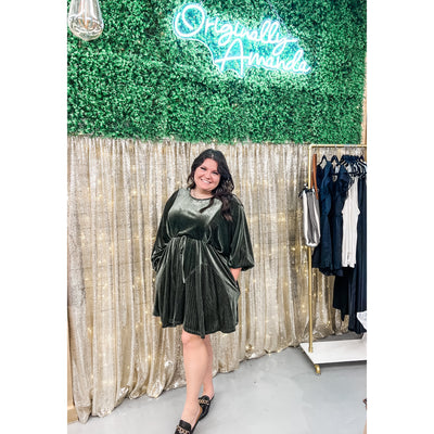 Velvet Lux Dress Emerald-Graceful & Chic Boutique, Family Clothing Store in Waxahachie, Texas